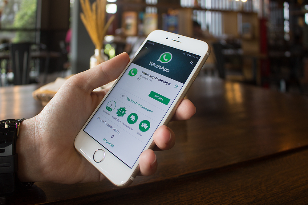 מה ההבדל בין WhatsApp Business לבין WhatsApp Business API ?